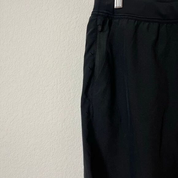 Ten Thousand Black Next-Level Versatility Interval Shorts Men's Size Large 7" - Picture 3 of 5